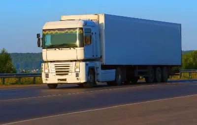 İzmir ile Hakkari Arası Öğrenci Eşyası Taşıma